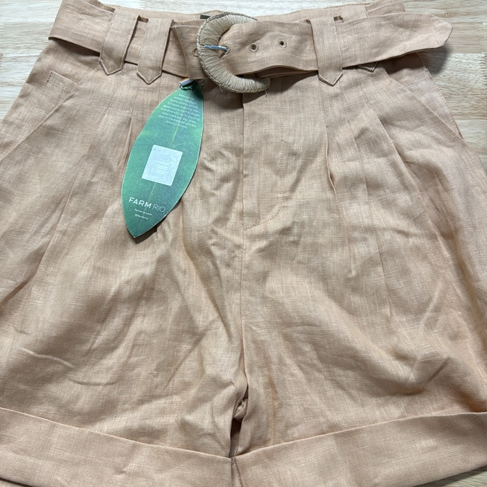 Farm Rio Beige tailored shorts size small - Picture 4 of 5